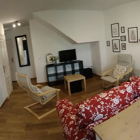 Apartment Sebrenu 2
